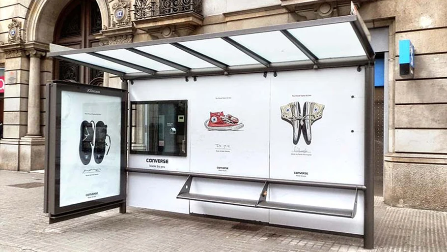 Anuncios en marquesinas